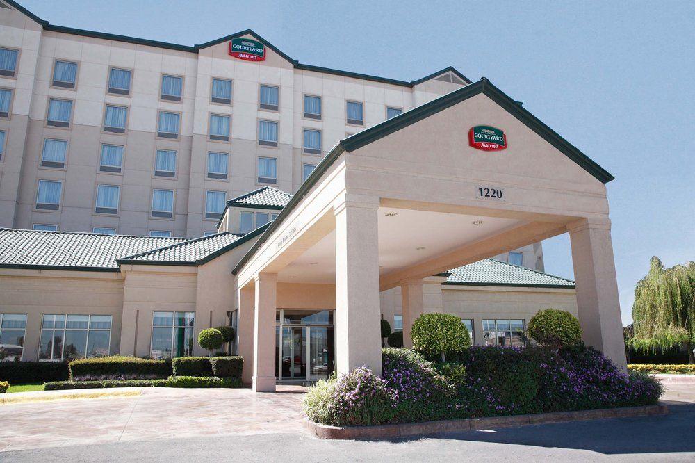Courtyard By Marriott San Luis Potosi Ξενοδοχείο Εξωτερικό φωτογραφία
