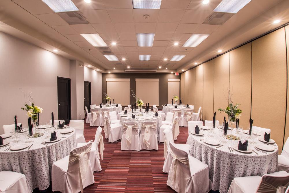 Courtyard By Marriott San Luis Potosi Ξενοδοχείο Εξωτερικό φωτογραφία