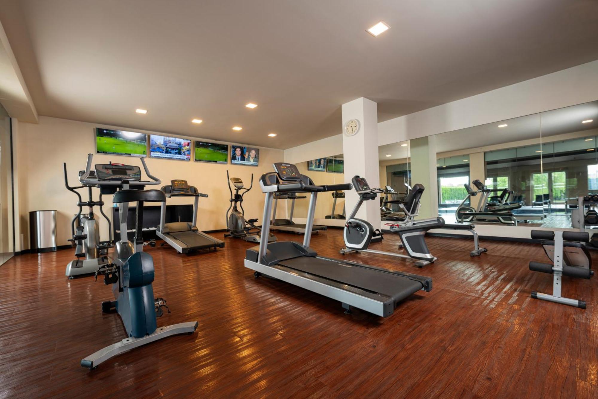 Courtyard By Marriott San Luis Potosi Ξενοδοχείο Εξωτερικό φωτογραφία
