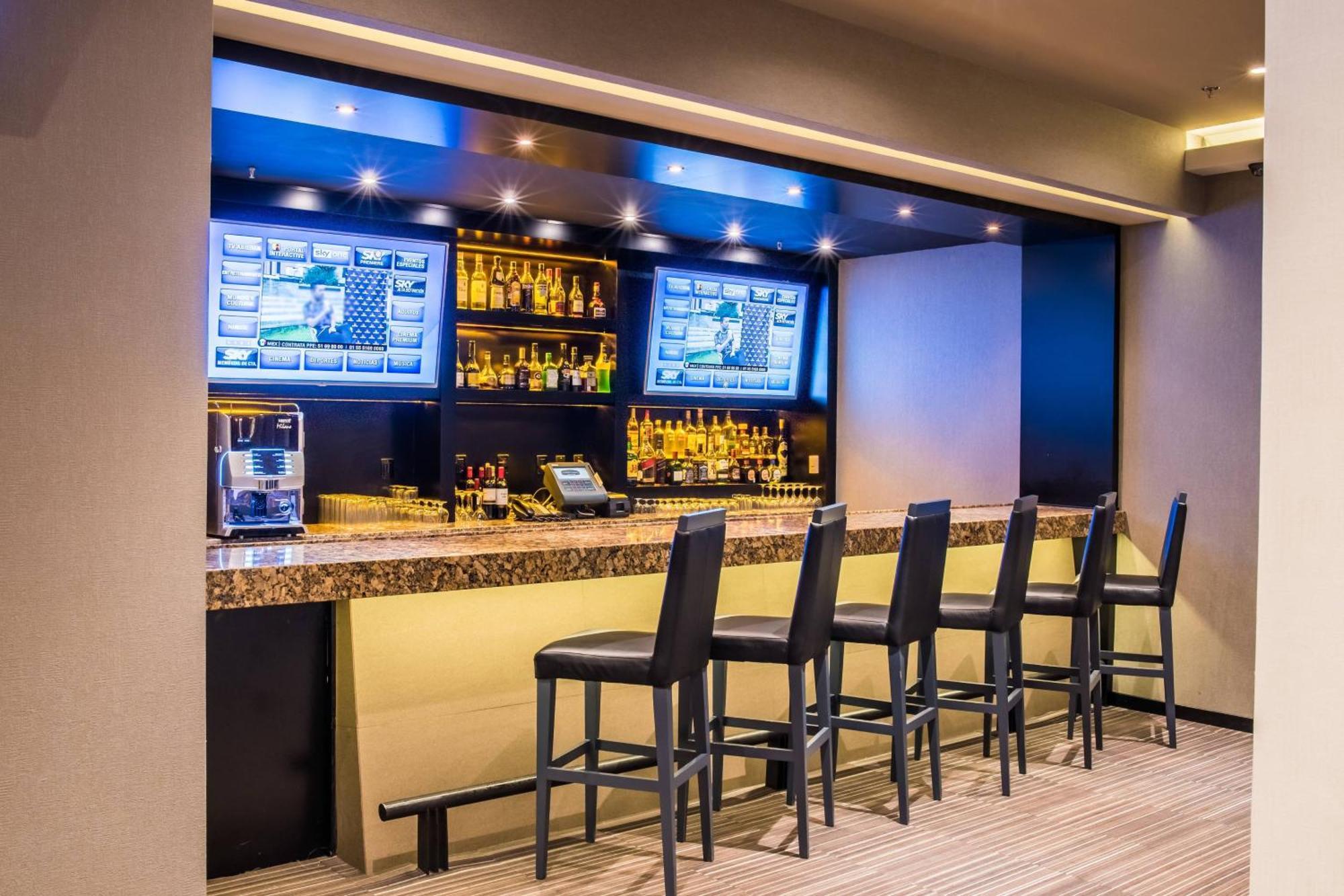 Courtyard By Marriott San Luis Potosi Ξενοδοχείο Εξωτερικό φωτογραφία