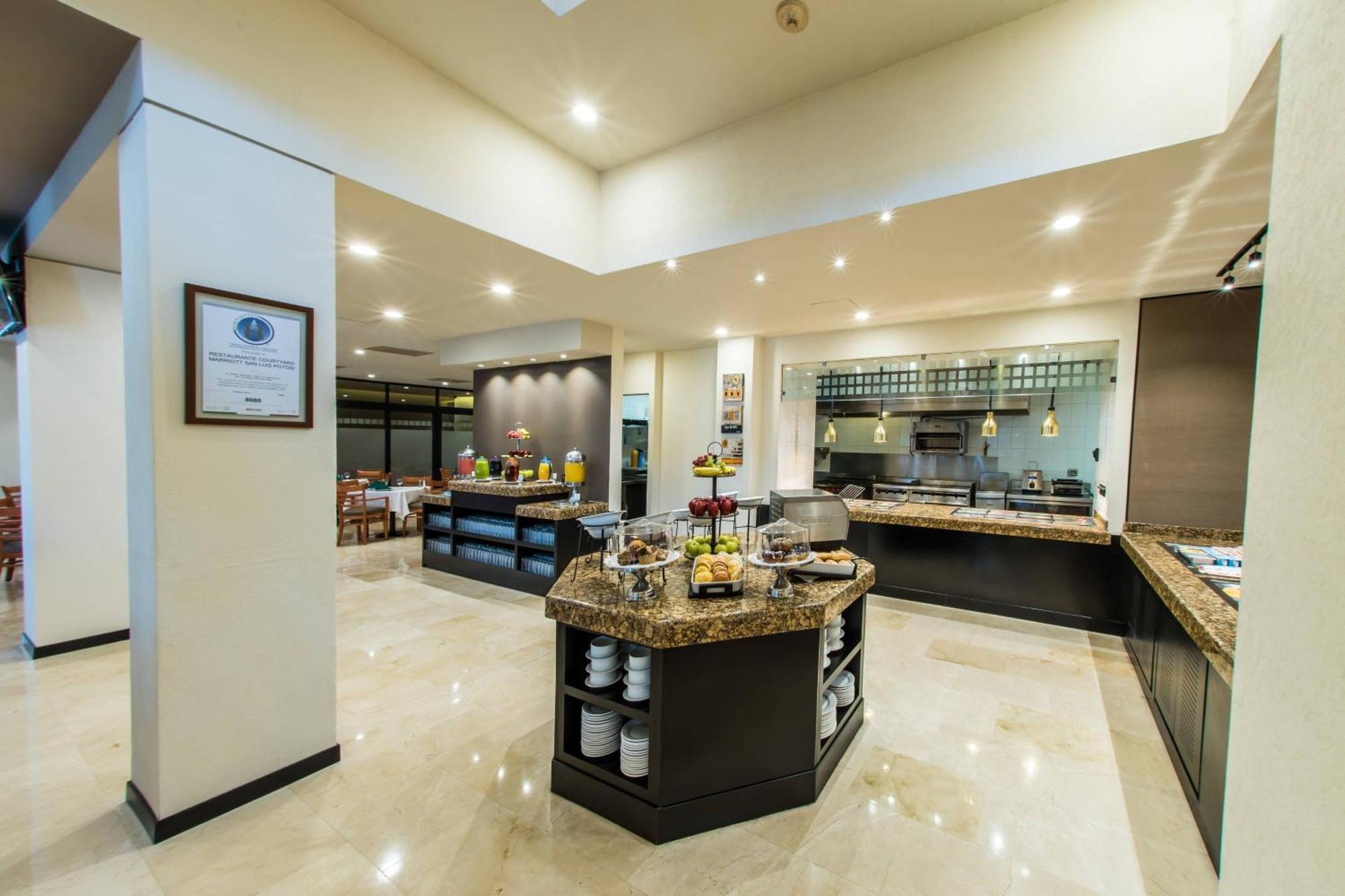 Courtyard By Marriott San Luis Potosi Ξενοδοχείο Εξωτερικό φωτογραφία