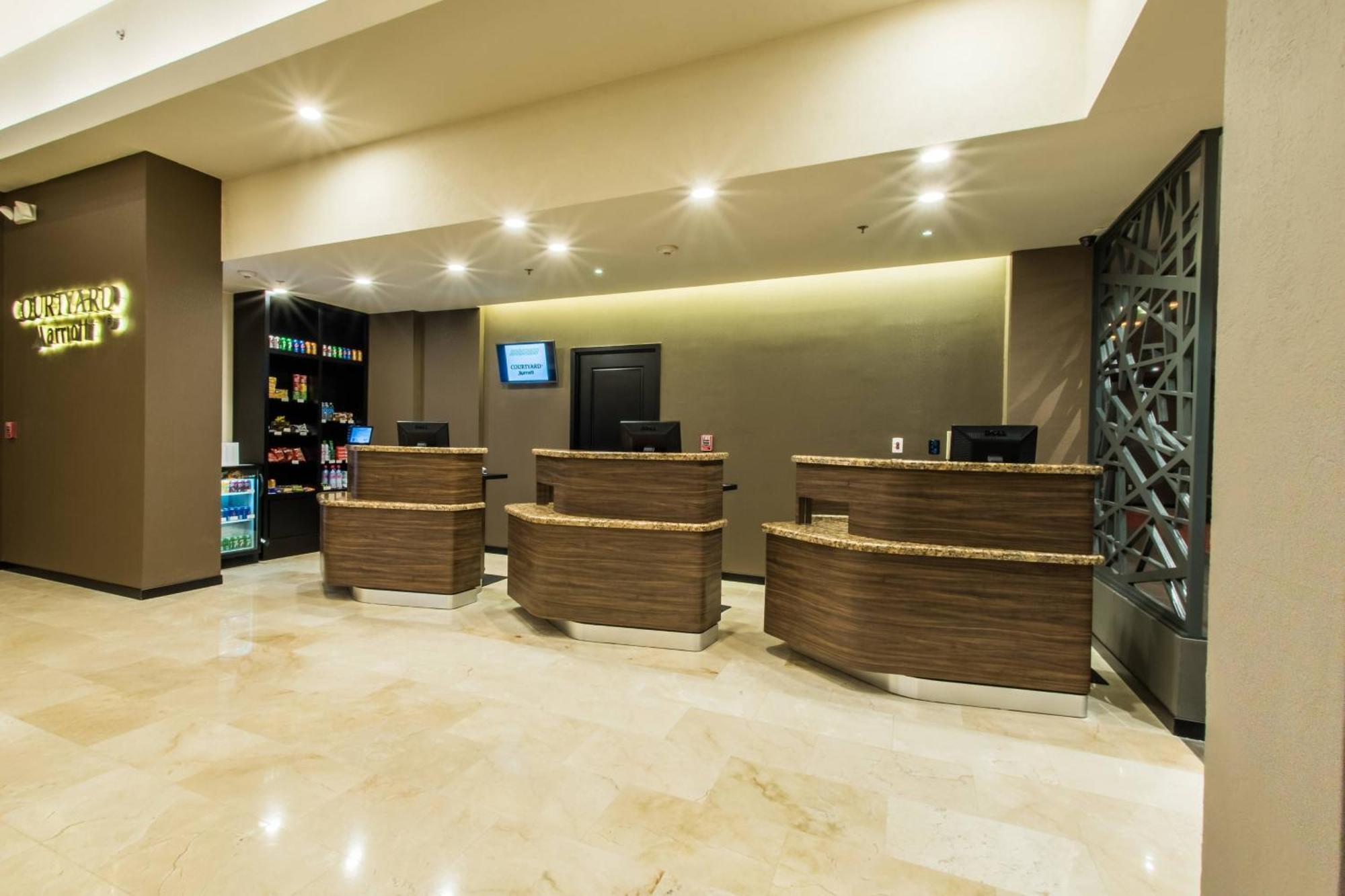 Courtyard By Marriott San Luis Potosi Ξενοδοχείο Εξωτερικό φωτογραφία