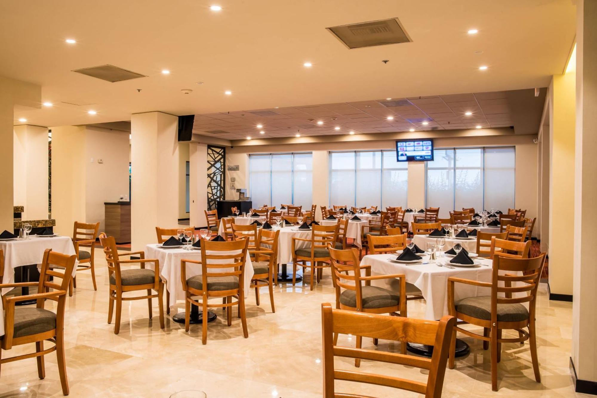 Courtyard By Marriott San Luis Potosi Ξενοδοχείο Εξωτερικό φωτογραφία