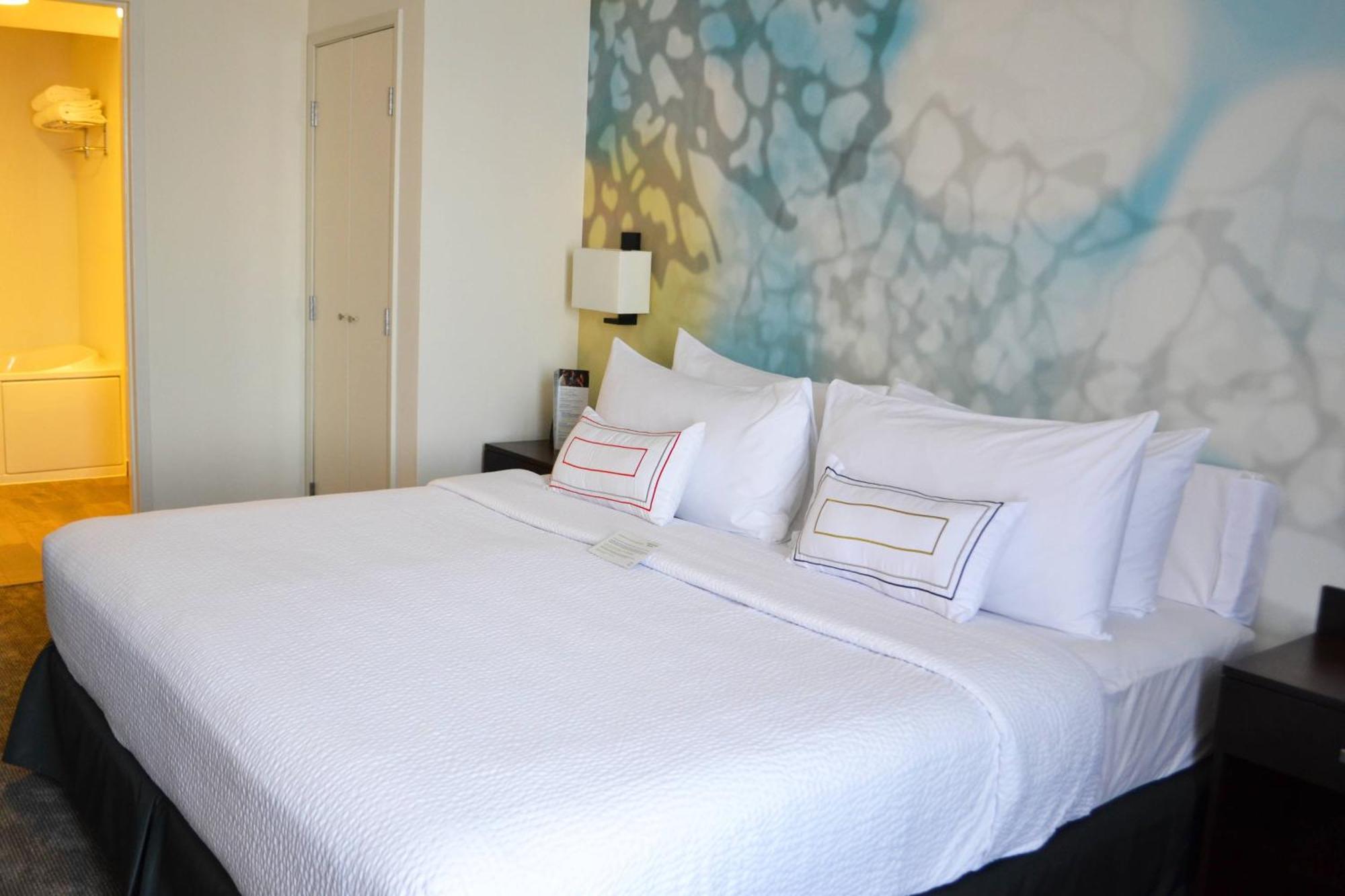 Courtyard By Marriott San Luis Potosi Ξενοδοχείο Εξωτερικό φωτογραφία